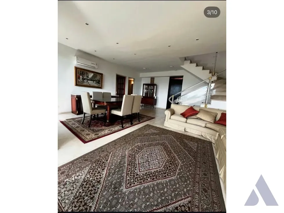 Alquilo apartamento Ph amoblado 350m2 La Castellana 5762 - 4