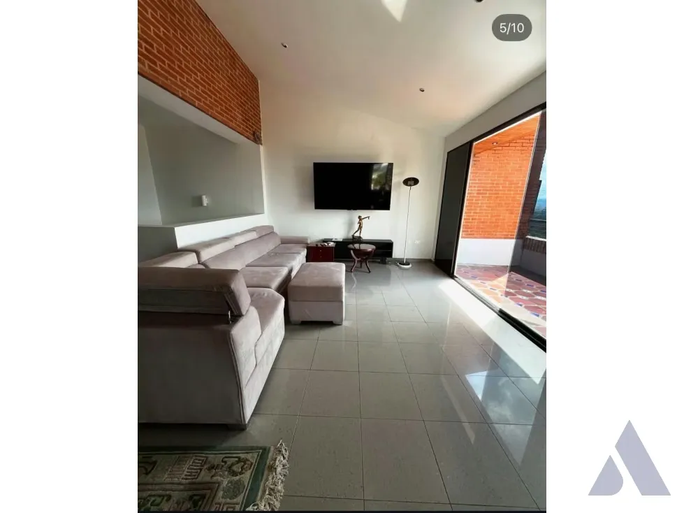 Alquilo apartamento Ph amoblado 350m2 La Castellana 5762 - 9
