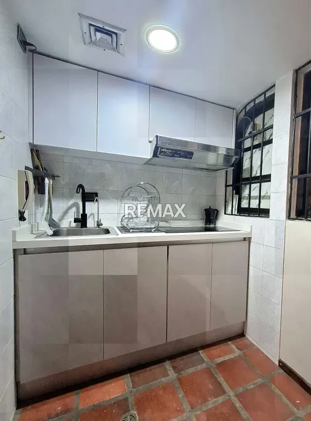 ¡Tu escapada perfecta en Lechería! Cómodo Apartamento Tipo Estudio en Residencias Golf Plaza - 4