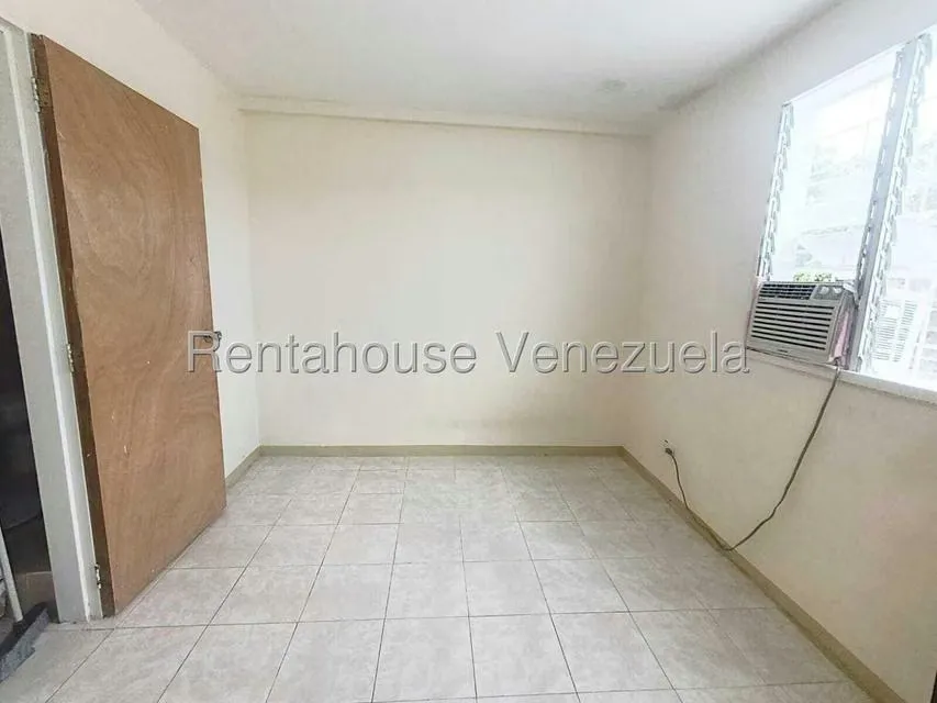 Townhouse (Duplex) en Venta en Flor Amarillo, Carabobo - 16