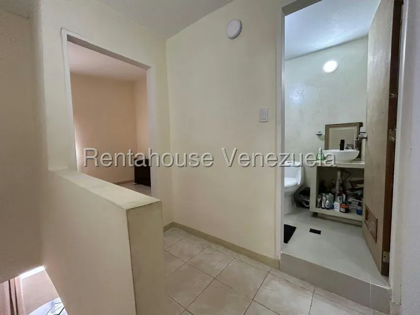 Townhouse (Duplex) en Venta en Flor Amarillo, Carabobo - 17
