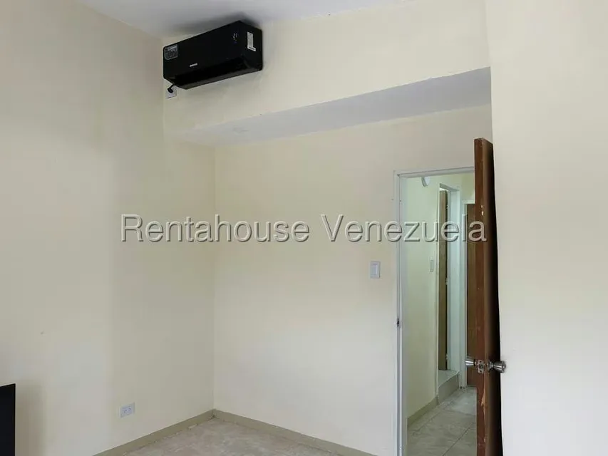 Townhouse (Duplex) en Venta en Flor Amarillo, Carabobo - 21