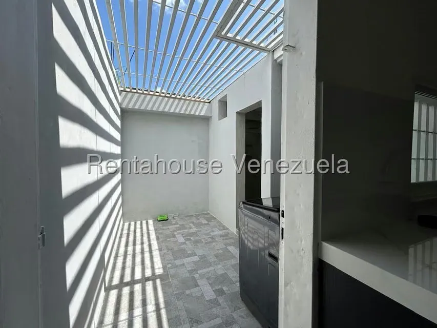 Townhouse (Duplex) en Venta en Flor Amarillo, Carabobo - 8