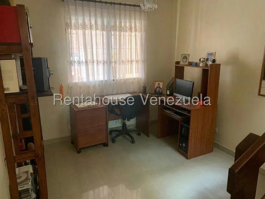Casa (Duplex) en Venta en Valle Arriba, Miranda - 9