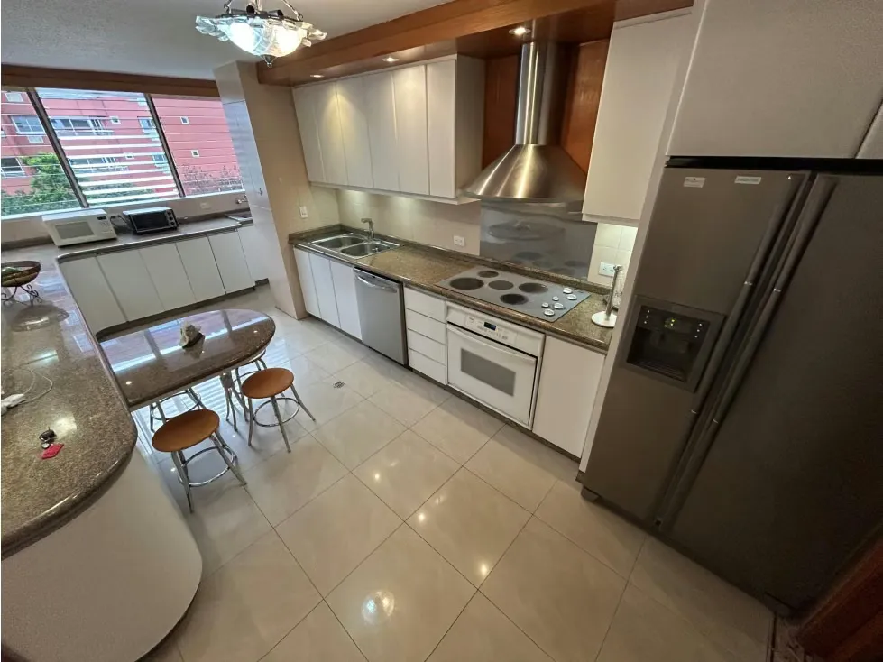 Vendo/alquilo apartamento 182m2 El Rosal 3049 - 3