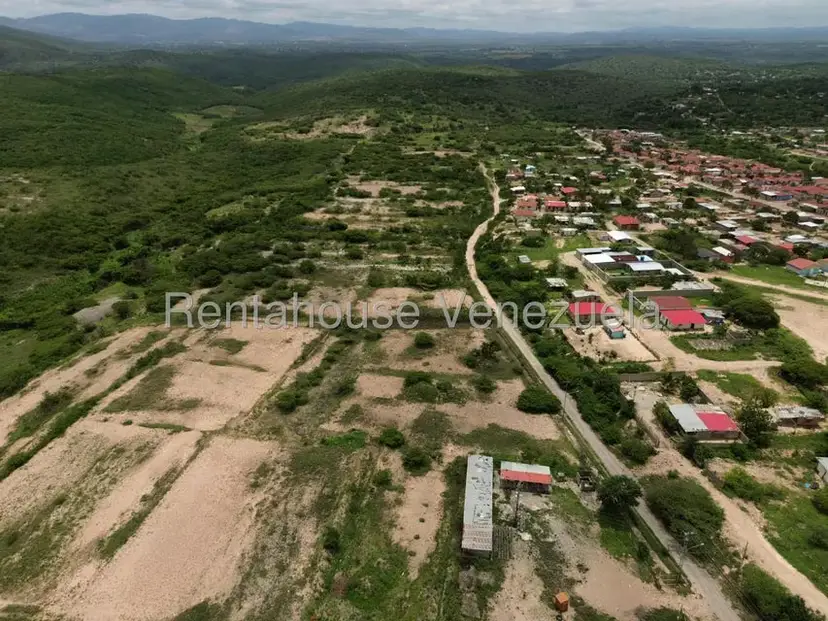 Terreno (Residencial) en Venta en El Cercado, Lara