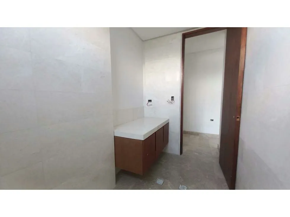 Vendo apartamento 226m2 La Castellana 8686 - 10