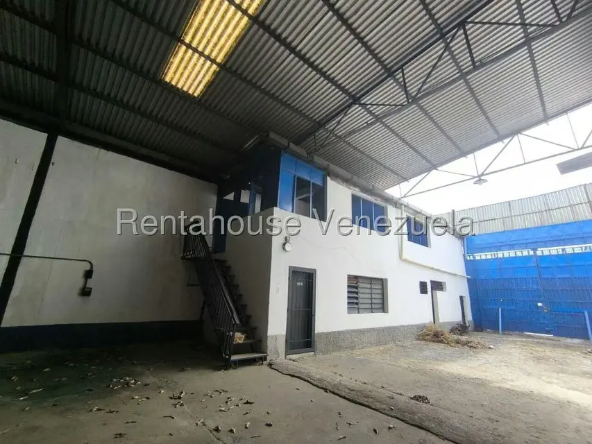 Local Comercial en Alquiler en Mariara, Carabobo - 4