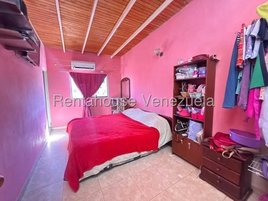 Casa (Duplex) en Venta en Prados del Golf, Lara - 9