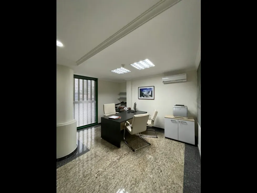 En venta edificio de 1490m2/10b/10p Los Chaguaramos - 14