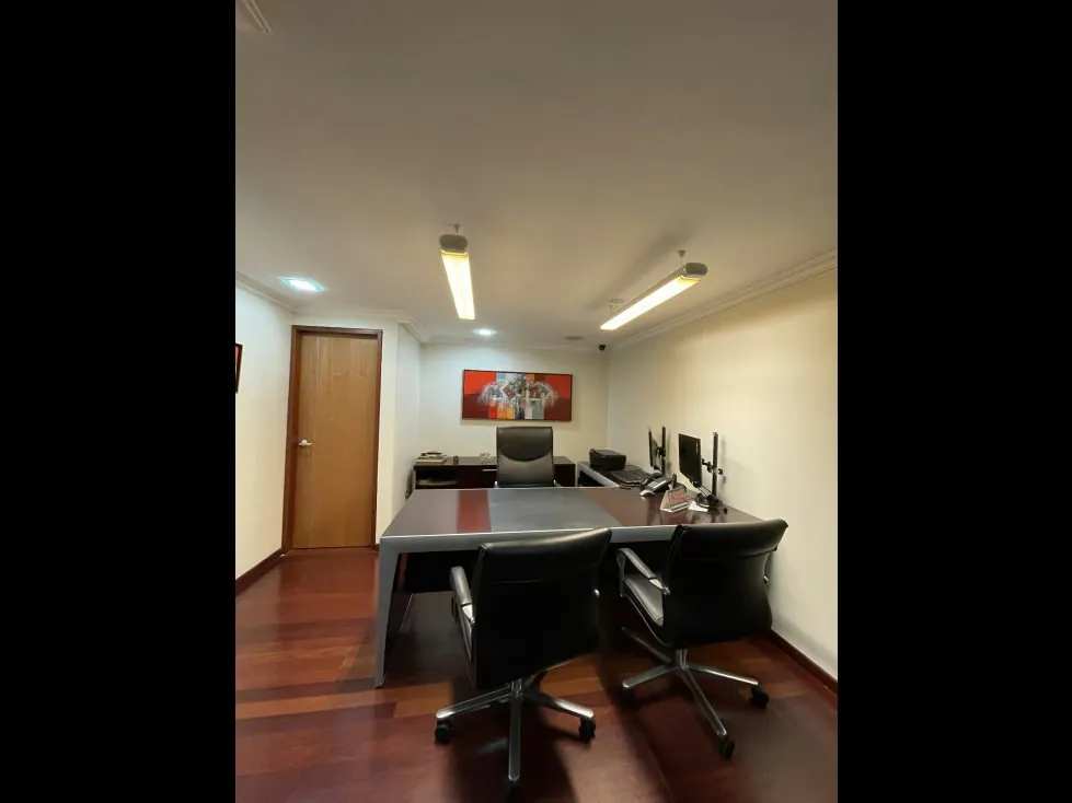 En venta edificio de 1490m2/10b/10p Los Chaguaramos - 17