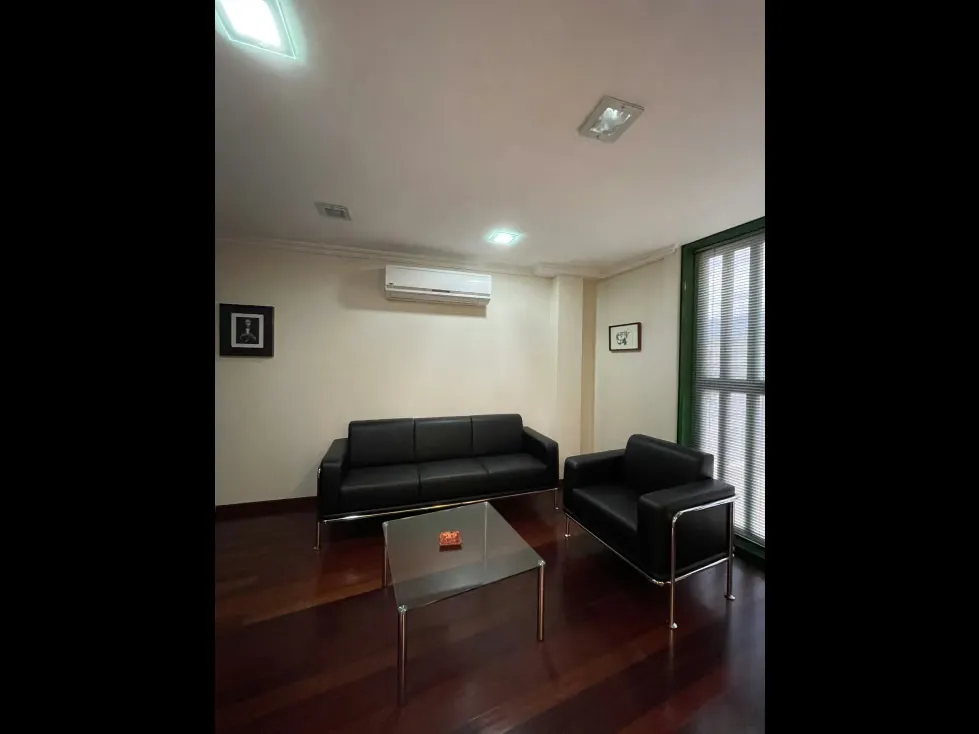 En venta edificio de 1490m2/10b/10p Los Chaguaramos - 19