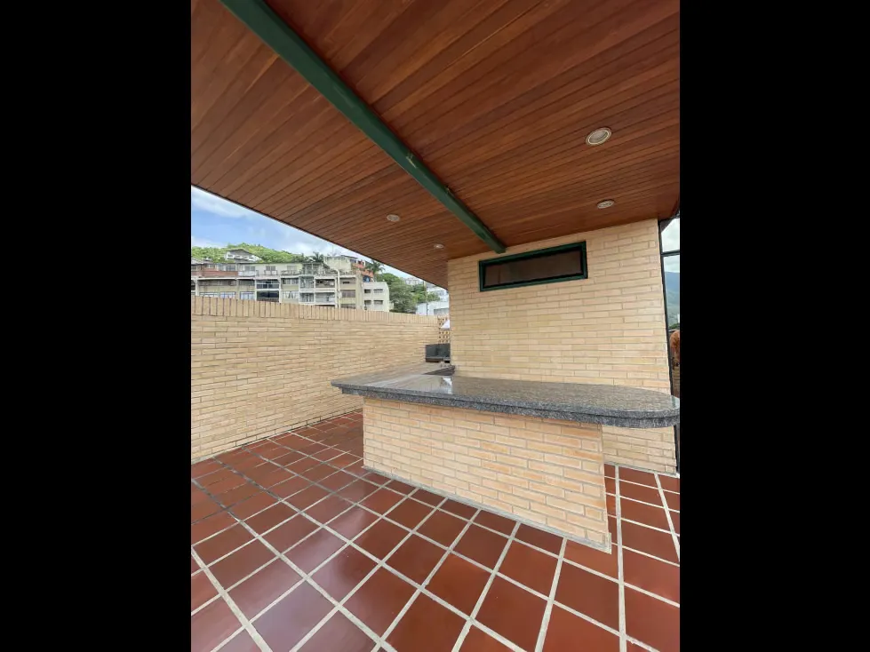 En venta edificio de 1490m2/10b/10p Los Chaguaramos - 38