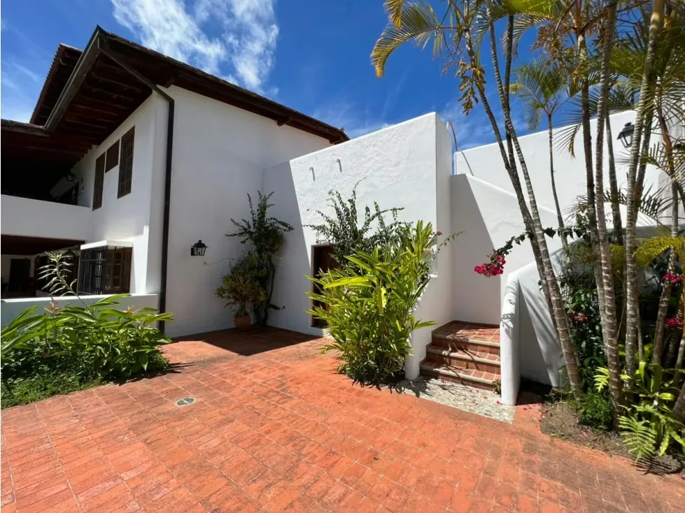 Se vende casa 1400m2 Solares del Hatillo 5689 - 4