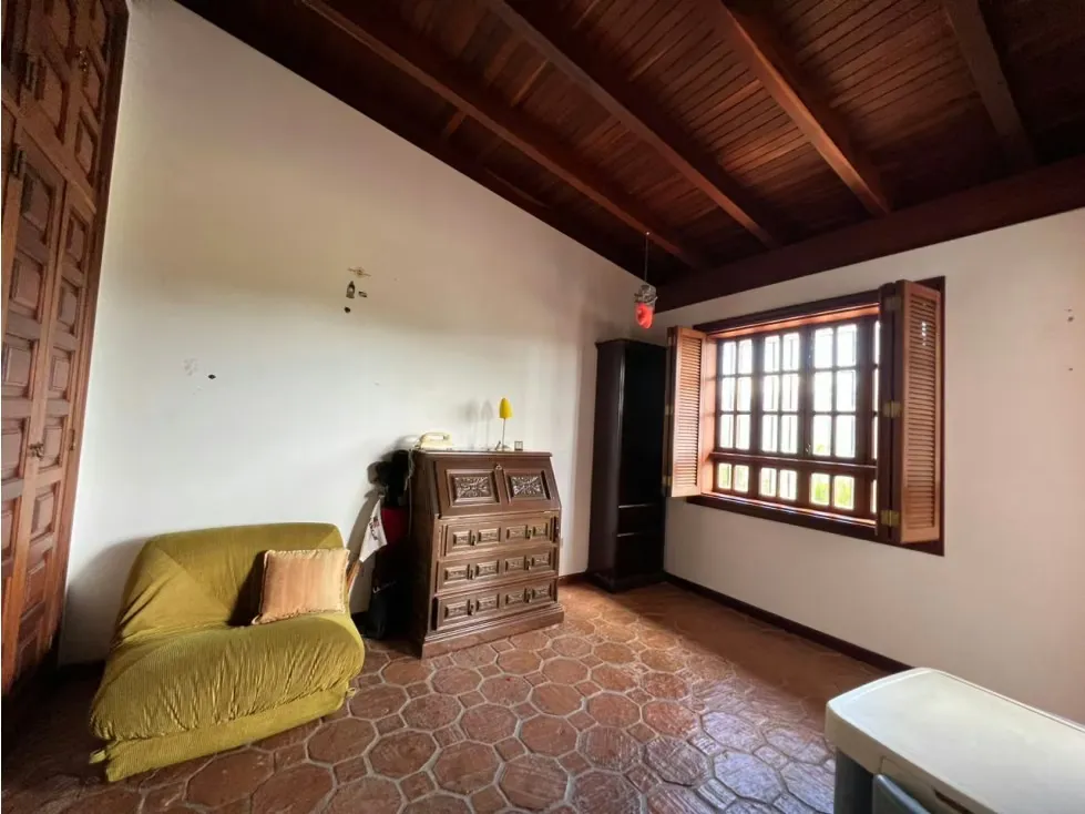 Se vende casa 1400m2 Solares del Hatillo 5689 - 39