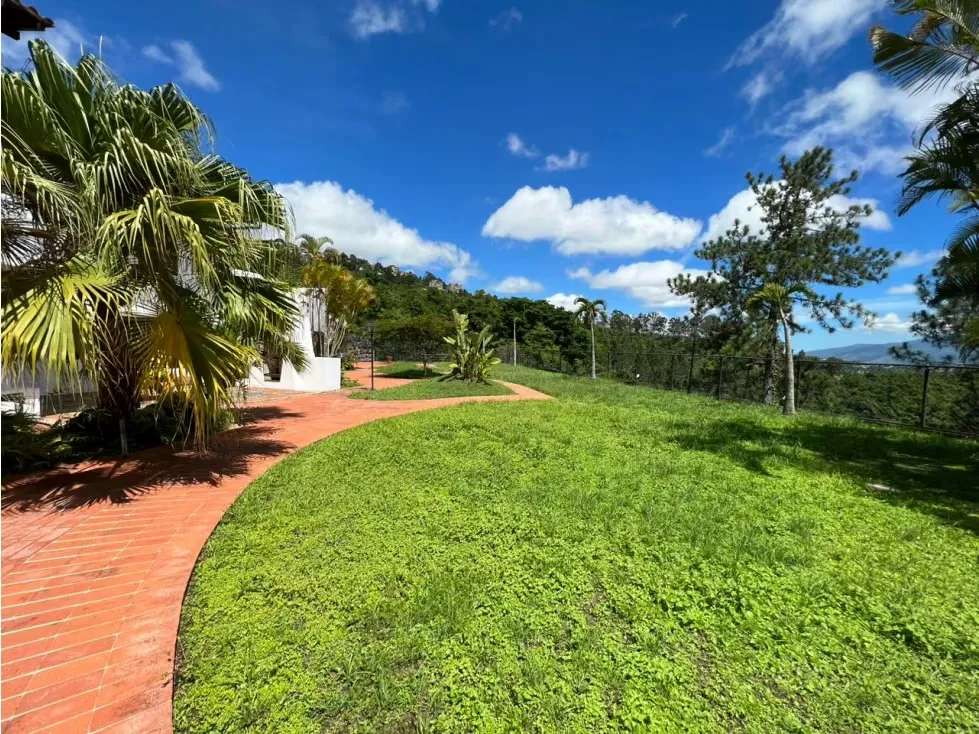 Se vende casa 1400m2 Solares del Hatillo 5689 - 8