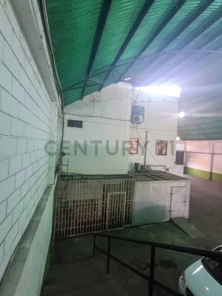 Venta Edificio Comercial el Piñal - 7