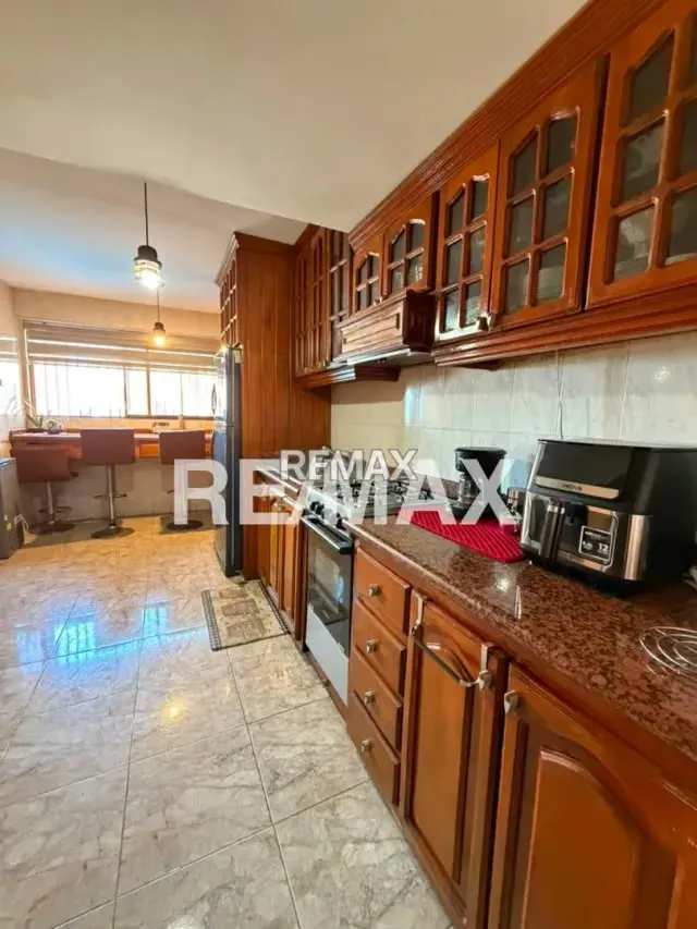 EN VENTA APARTAMENTO VISTA REAL - 3