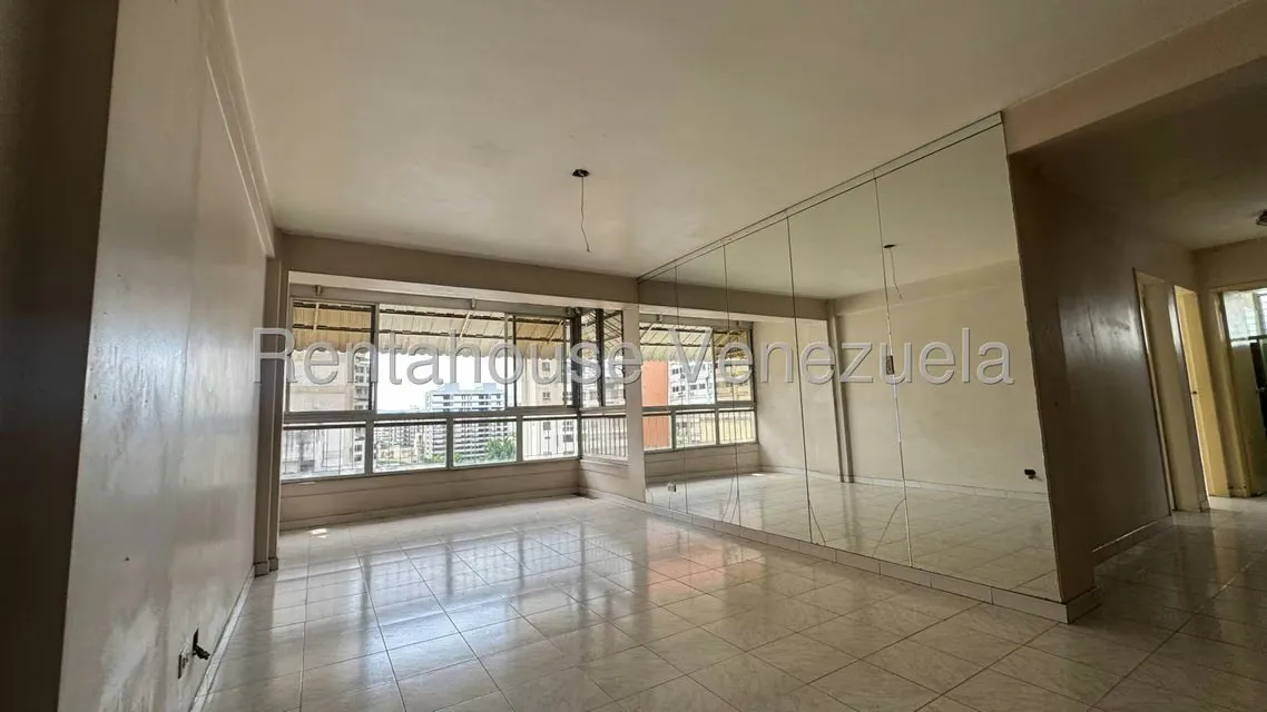 Apartamento (1 Nivel) en Venta en Chacao, Distrito Metropolitano - 4