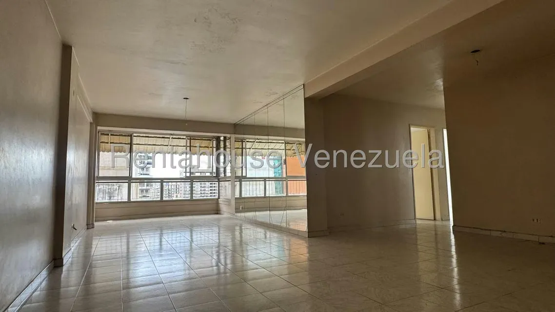 Apartamento (1 Nivel) en Venta en Chacao, Distrito Metropolitano - 6