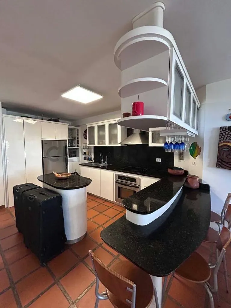 Apartamento en planta baja con Terraza, Jardín y Vista al Mar en Playa Moreno - 6