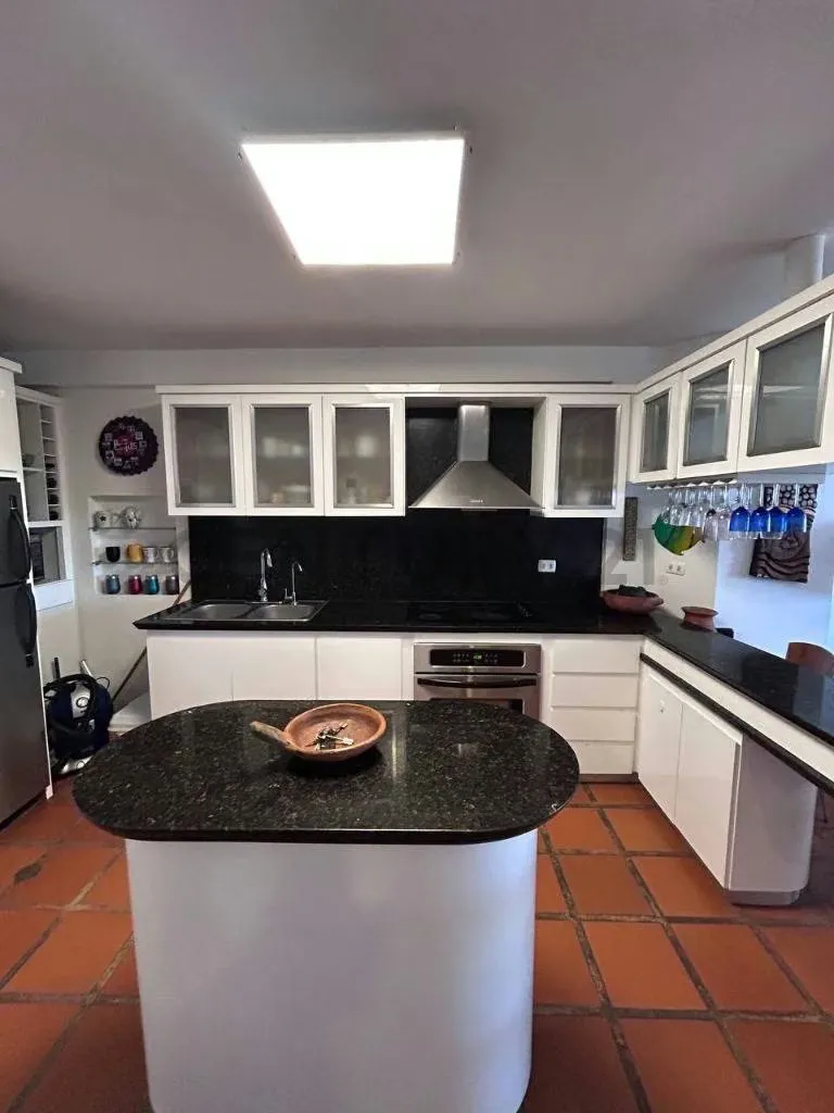 Apartamento en planta baja con Terraza, Jardín y Vista al Mar en Playa Moreno - 8
