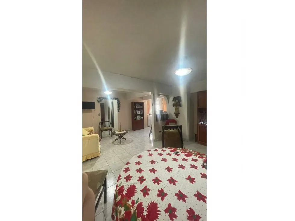 VENTA DE APARTAMENTO EN LA AV FUERZAS ARMADAS - 3
