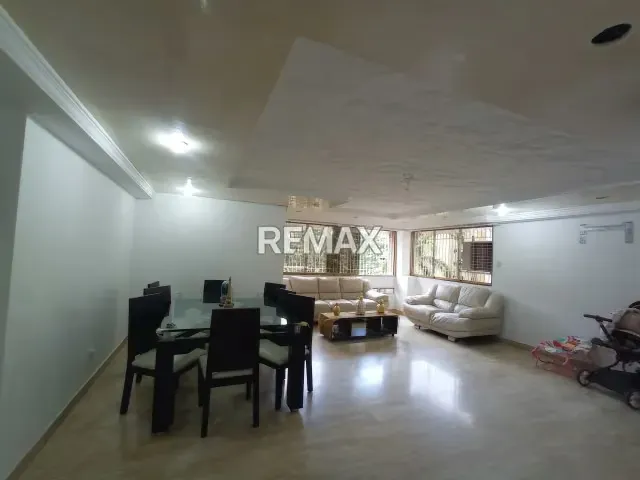 Venta de apartamentos en la Urbina - 14