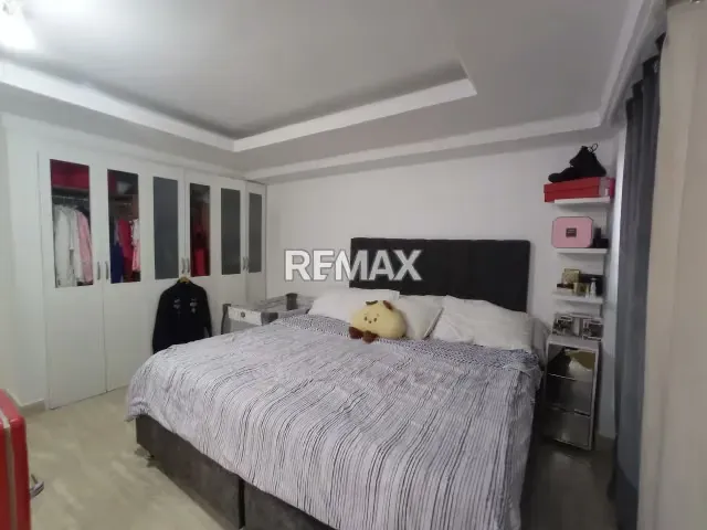 Venta de apartamentos en la Urbina - 3