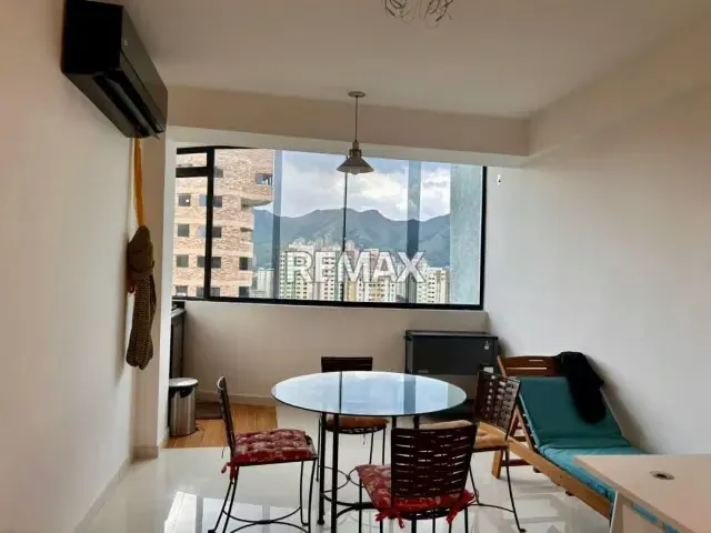 APARTAMENTO EN VENTA CON PLANTA 100% ubicado en la exclusiva Urb. Valle Blanco Resd Le Mont - 8