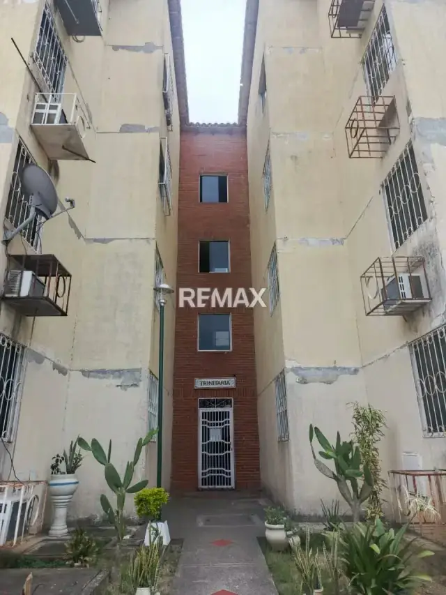 Estratégico Apto En Venta Conjunto residencial San Diego eje vial
