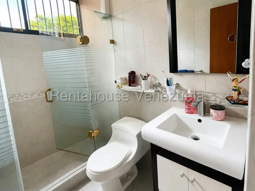 Townhouse (Multiples Niveles) en Venta en El Hatillo, Distrito Metropolitano - 20
