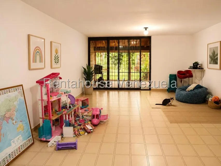 Townhouse (Multiples Niveles) en Venta en El Hatillo, Distrito Metropolitano - 21