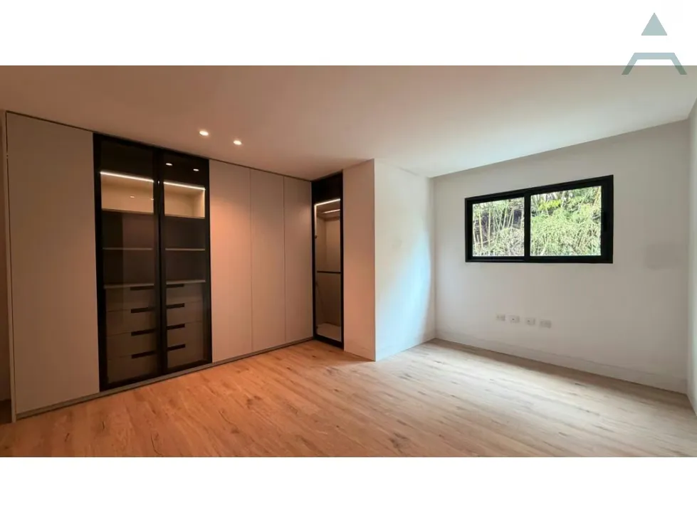 Se vende Apto 254,30m² 3h+s/3b+s/4p Los Naranjos de Las Mercedes - 11