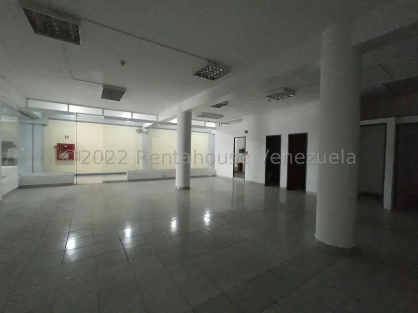 Local Comercial en Alquiler en Castillito, Carabobo - 13