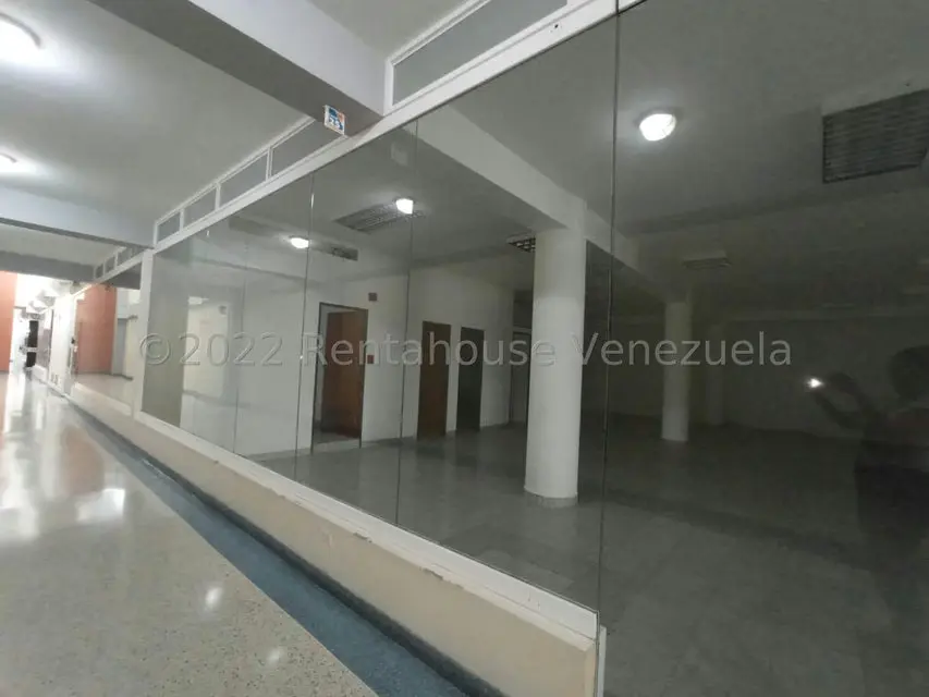 Local Comercial en Alquiler en Castillito, Carabobo - 2