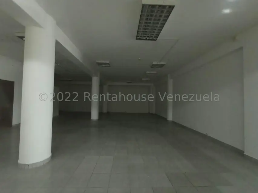 Local Comercial en Alquiler en Castillito, Carabobo - 6