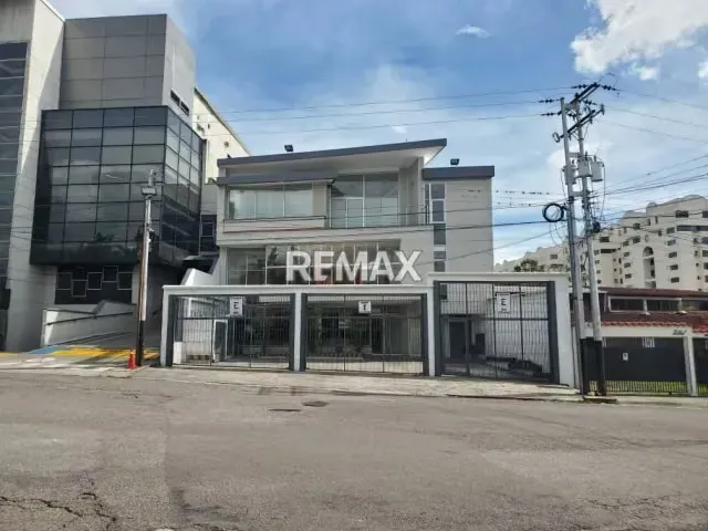 Local Comercial. Alquiler. Pueblo Nuevo