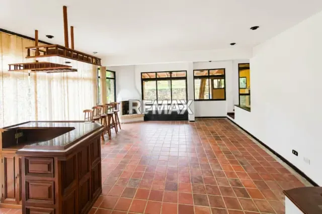 Casa en alquiler con opcion a compra Urb Monte Claro Laguna, 500Mt2,4H,5B,6E 26-55 - 6
