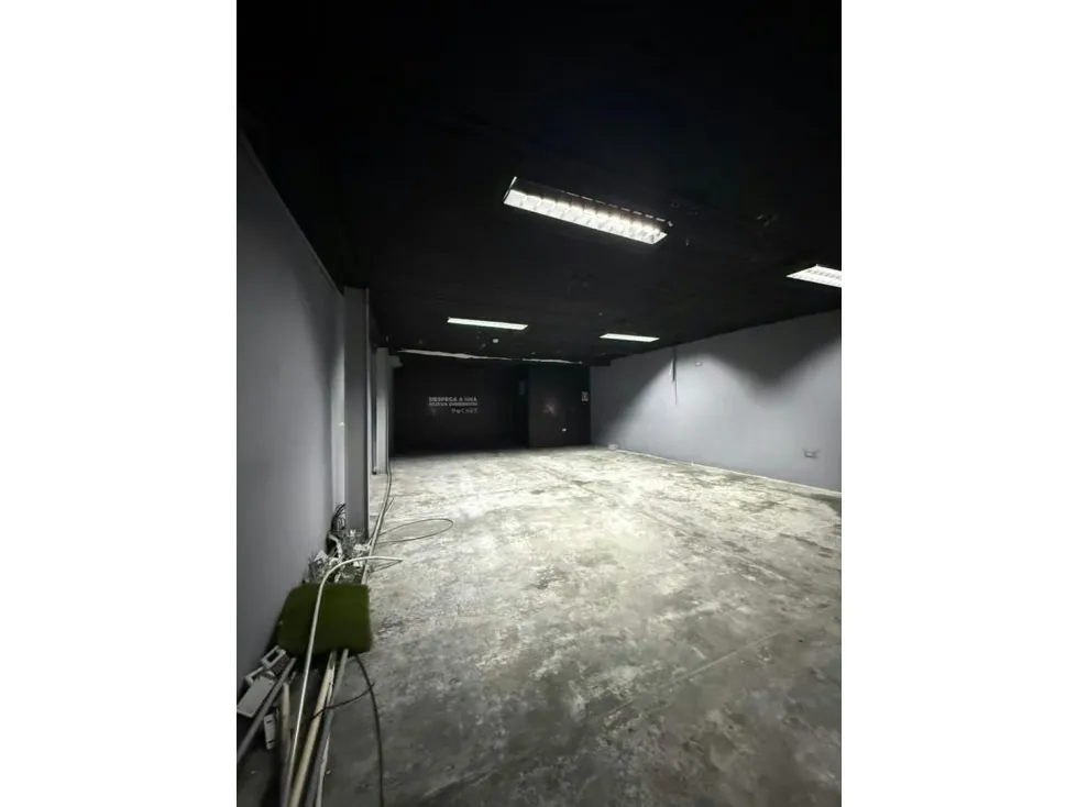 Edificio en venta o alquiler 1100m², calle orinoco - 11