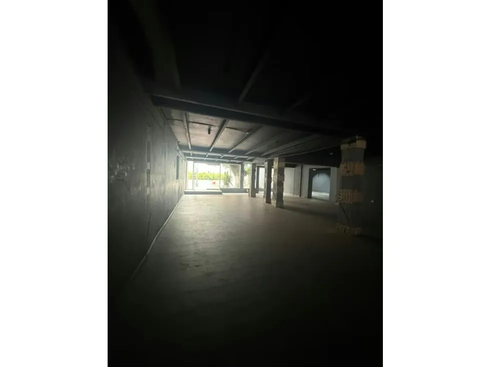 Edificio en venta o alquiler 1100m², calle orinoco - 13