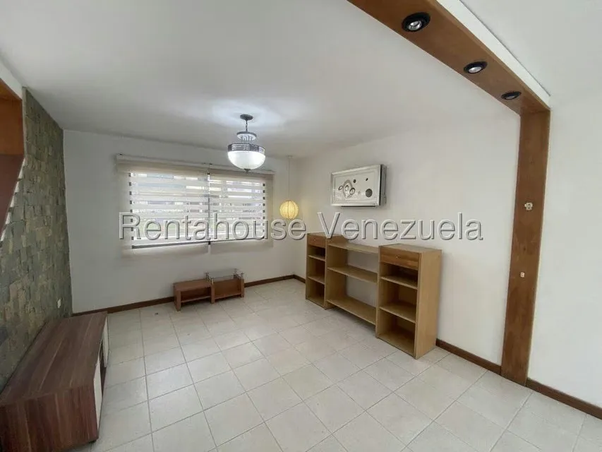 Casa (Duplex) en Venta en Royal Park, Lara - 9