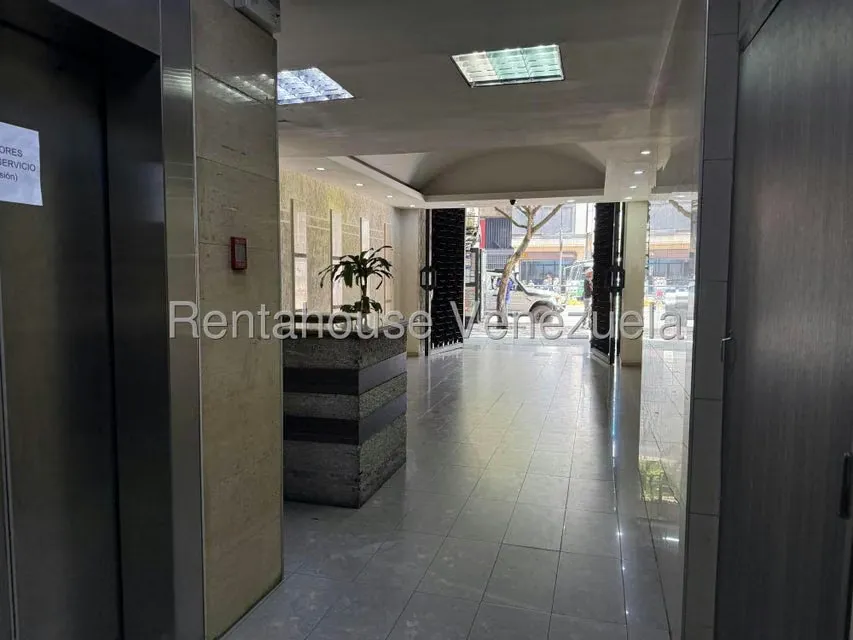 Oficina en Venta en Chacao, Distrito Metropolitano - 2