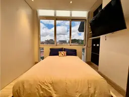 View 10