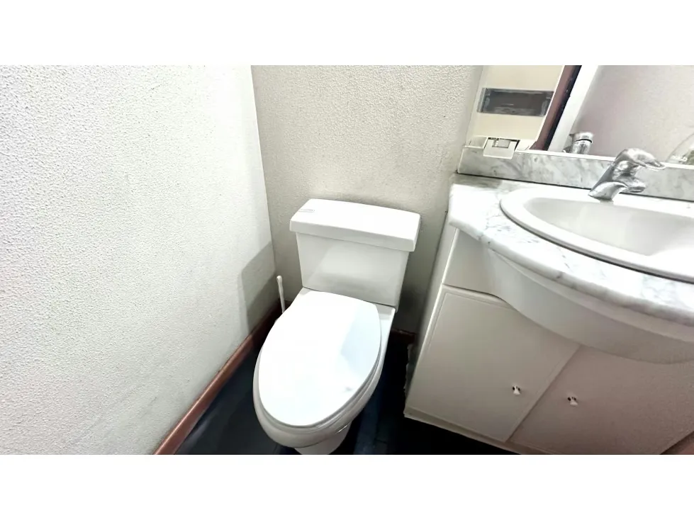 Vendo oficina 235m2 Centro Seguros La Paz 3348 - 9