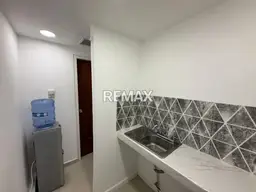 View 16