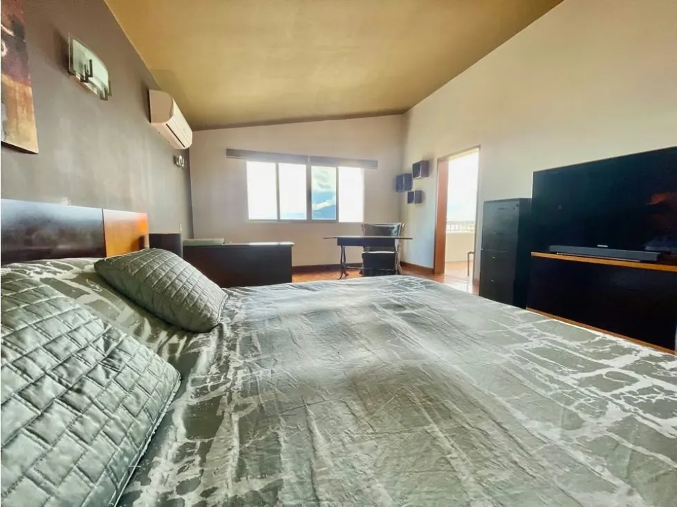 Vendo casa 800m2 5h+s/4.5b+s/4p Colinas de Santa Mónica 2757 - 13