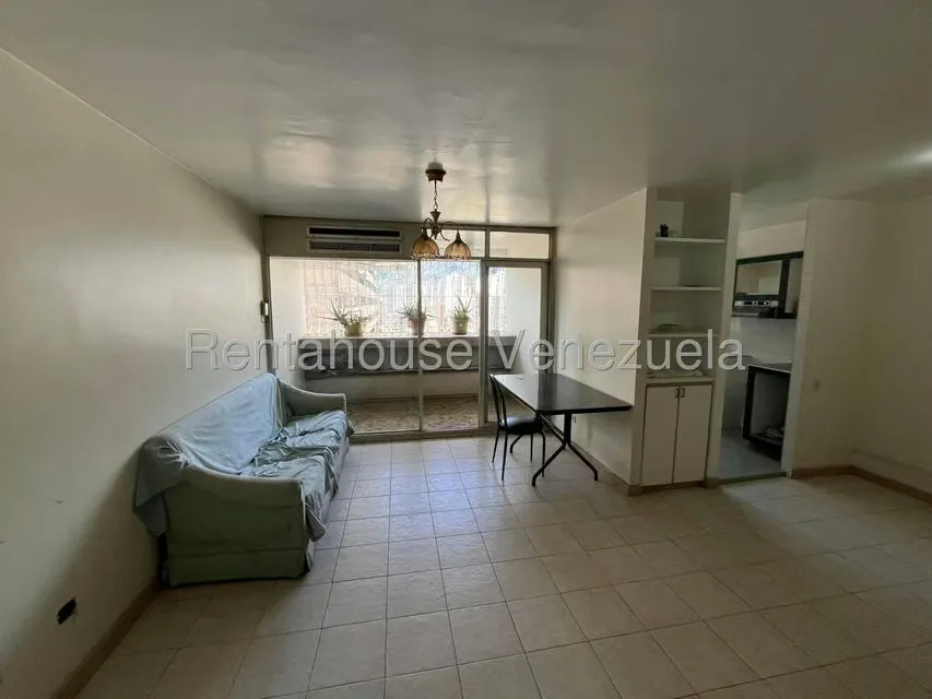 Apartamento (Duplex) en Venta en Parque Central, Distrito Metropolitano - 2