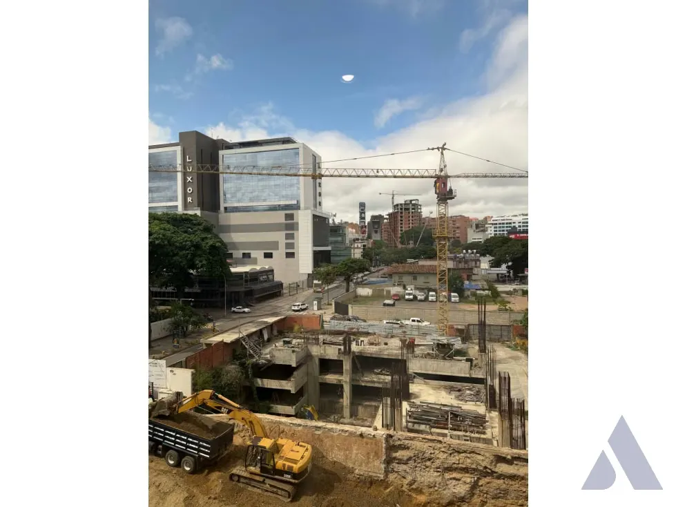 Vendo terreno c/ proyecto 1080 m2 Las Mercedes 2331 - 17