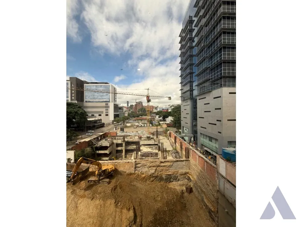 Vendo terreno c/ proyecto 1080 m2 Las Mercedes 2331 - 25